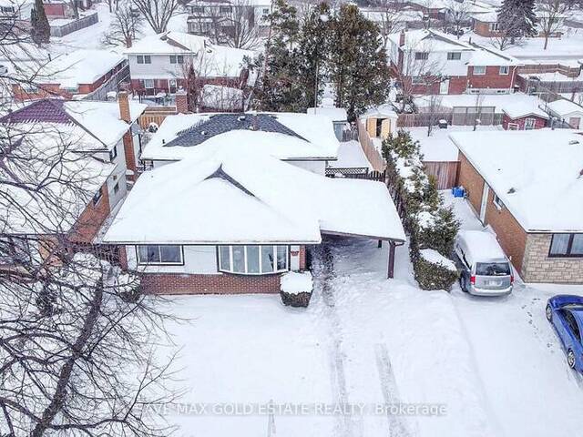 122 HAZELGLEN DRIVE Kitchener Ontario, N2M 2E5