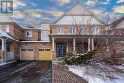 98 LEBOVIC DRIVE | Richmond Hill Ontario | Slide Image Three