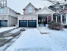 4 CASTLEGLEN BOULEVARD | Markham Ontario | Slide Image One