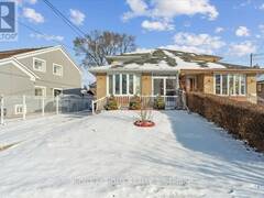 67 NORTHOVER STREET Toronto Ontario, M3L 1W6