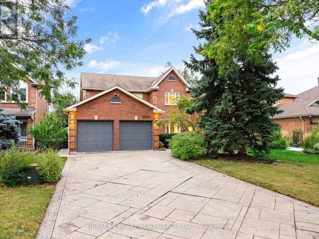 2939 HARVEY CRESCENT Mississauga Ontario, L5L 4V9