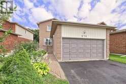 676 COLLEGE MANOR DRIVE | Newmarket Ontario | Slide Image One