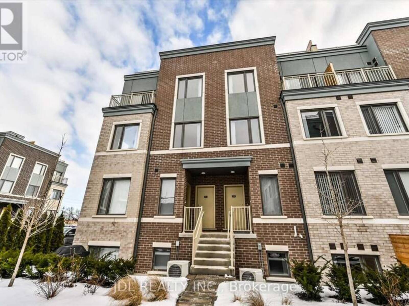 12 - 260 TWELFTH STREET, Toronto, Ontario M8V 0J6