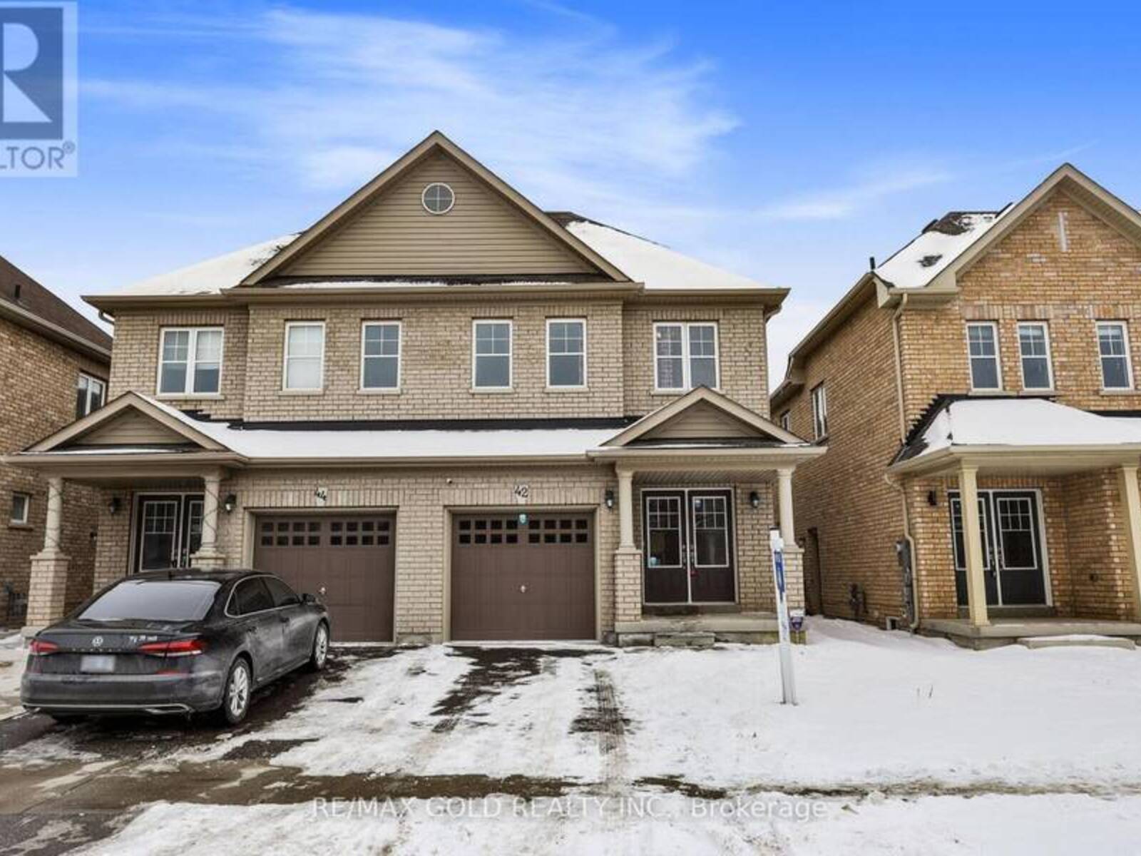 42 LANARK CIRCLE, Brampton, Ontario L6X 5L3