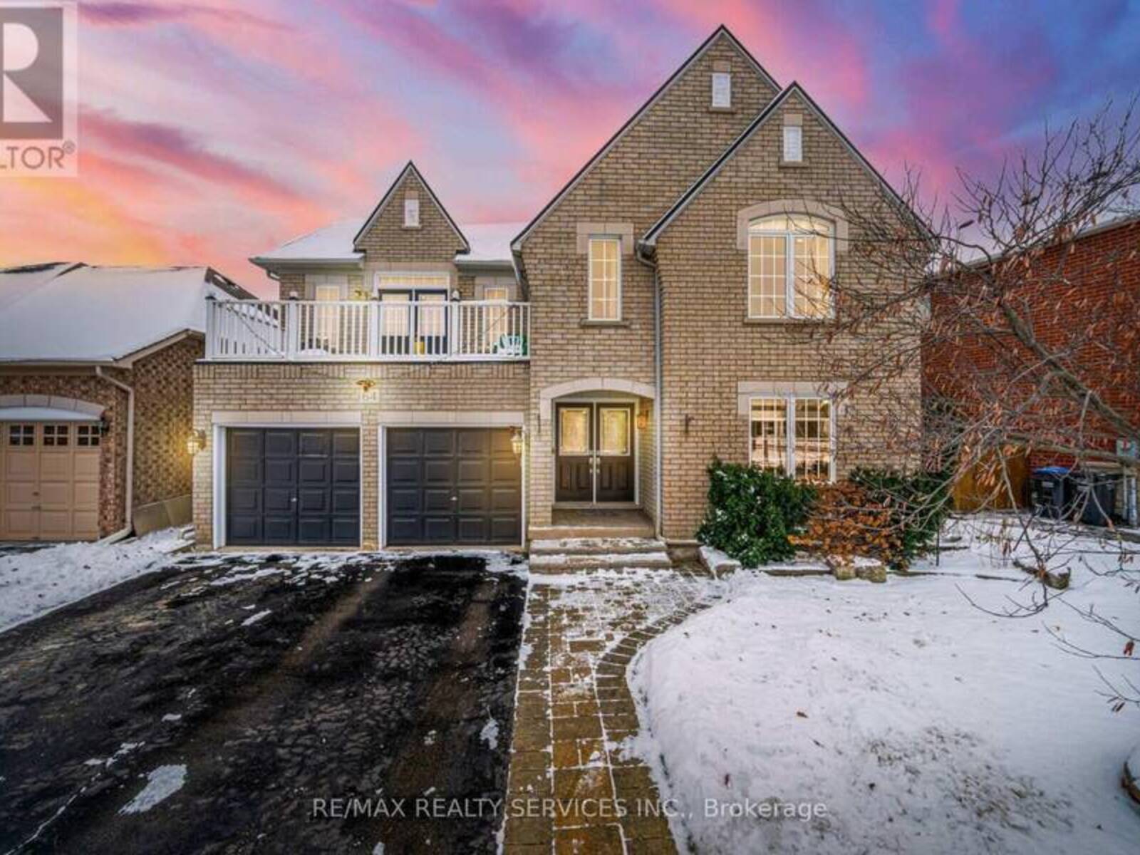 64 EDENBROOK HILL DRIVE, Brampton, Ontario L7A 2N5