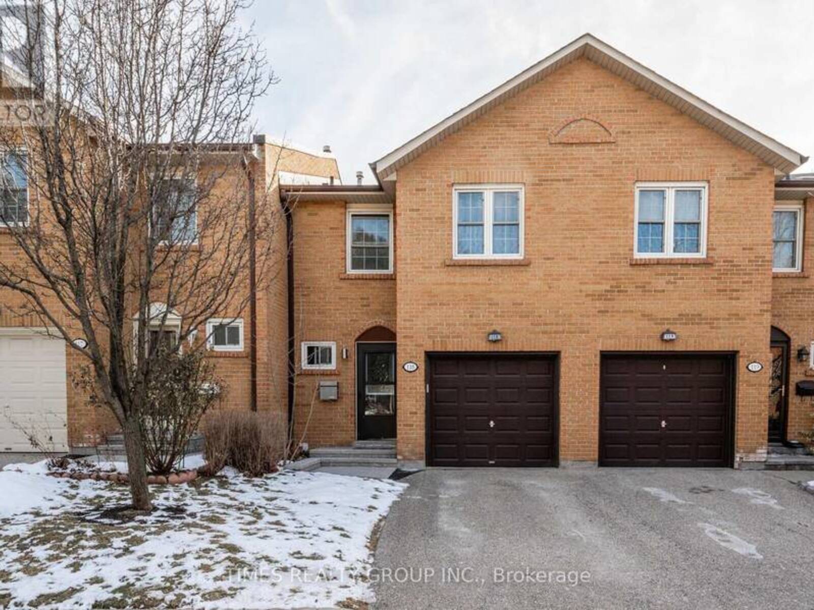 118 - 2120 RATHBURN ROAD E, Mississauga, Ontario L4W 2S8