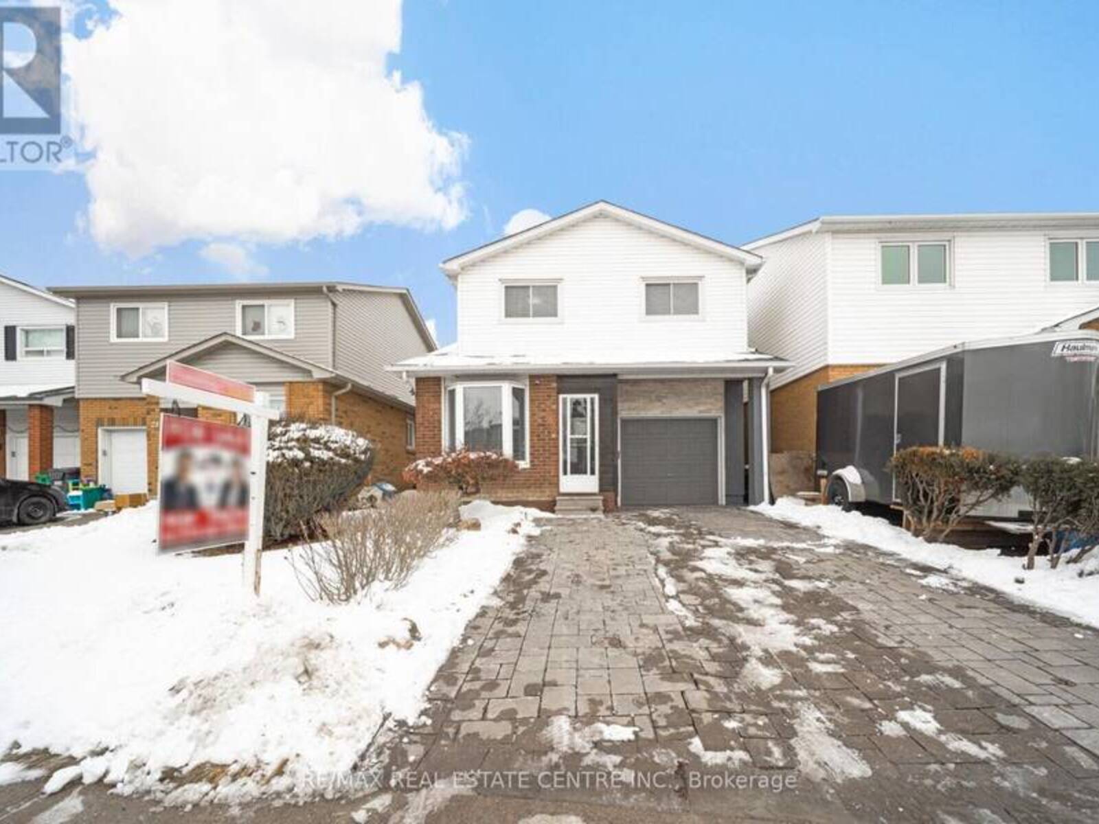 19 HISTON CRESCENT, Brampton, Ontario L6V 3P9