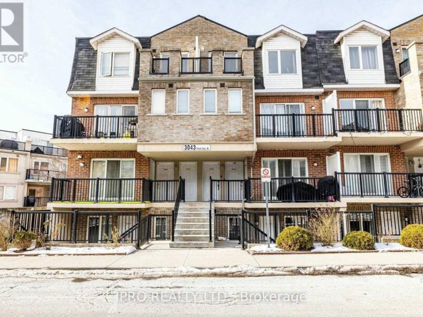 2029 - 3043 FINCH AVENUE W, Toronto, Ontario M9M 0A4