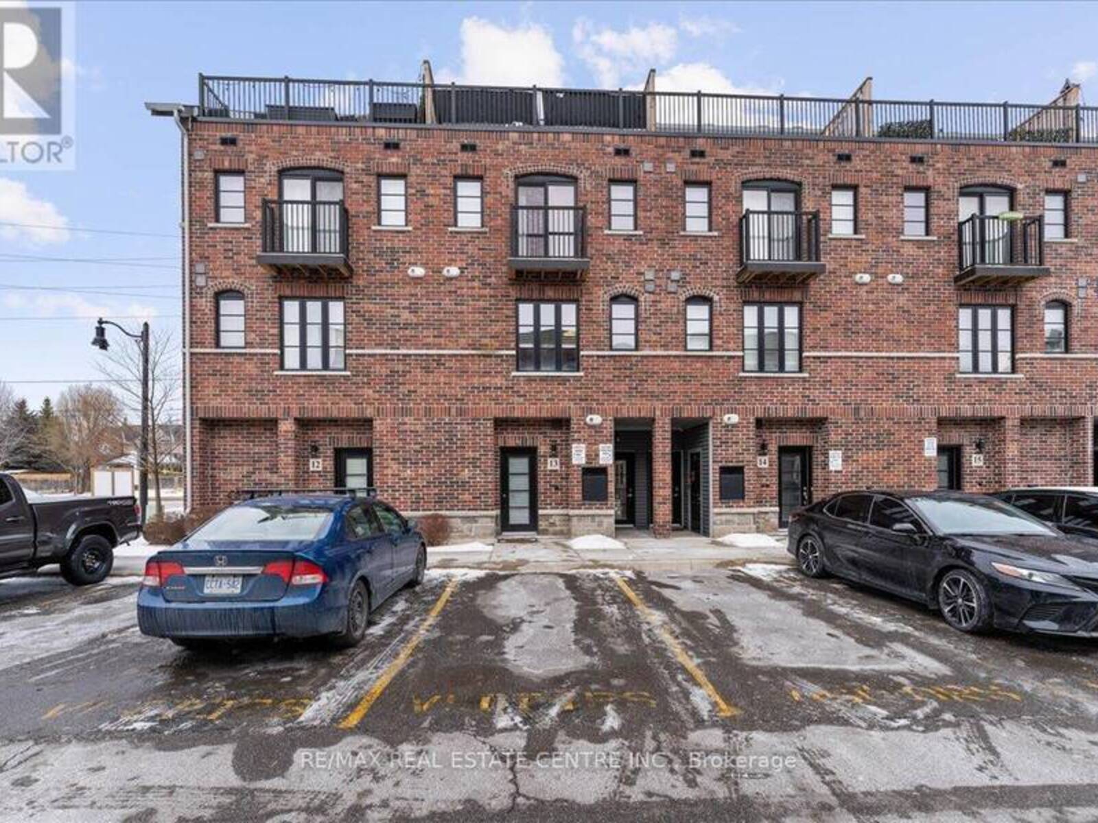 13 - 219 DUNDAS STREET E, Hamilton, Ontario L8B 1V9