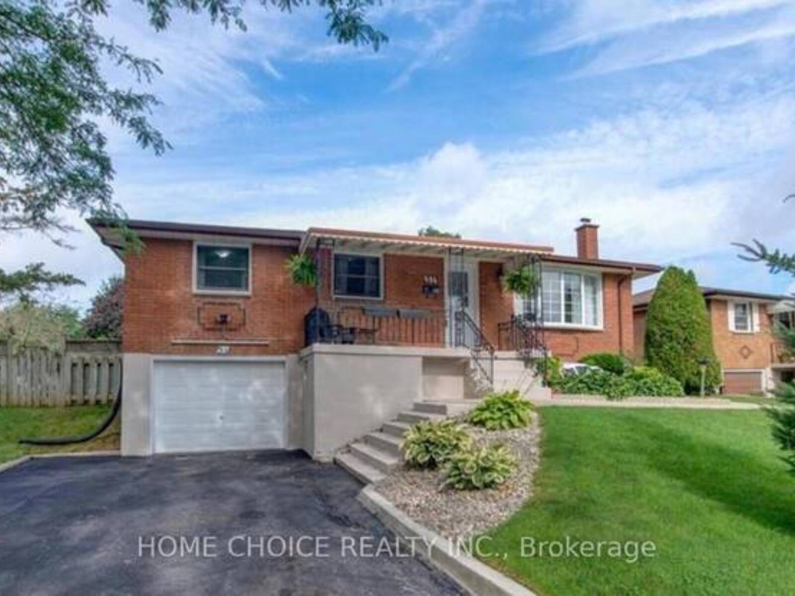 51 ALMOND ROAD, London, Ontario N5Z 4C6