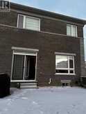 296 GREAT FALLS BOULEVARD E | Hamilton Ontario | Slide Image Three