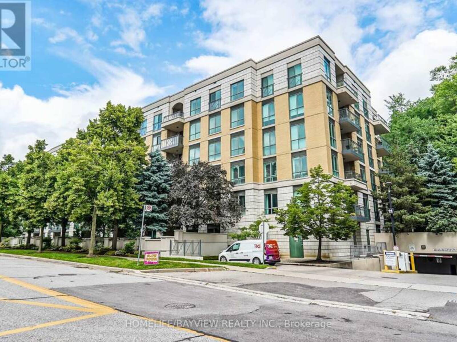 618 - 11 WILLIAM CARSON CRESCENT, Toronto, Ontario M2P 2G1