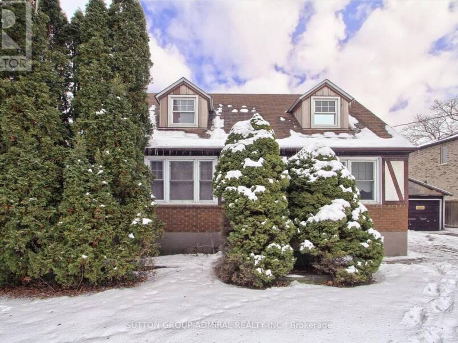 10 DROMORE CRESCENT, Toronto, Ontario M2R 2H5