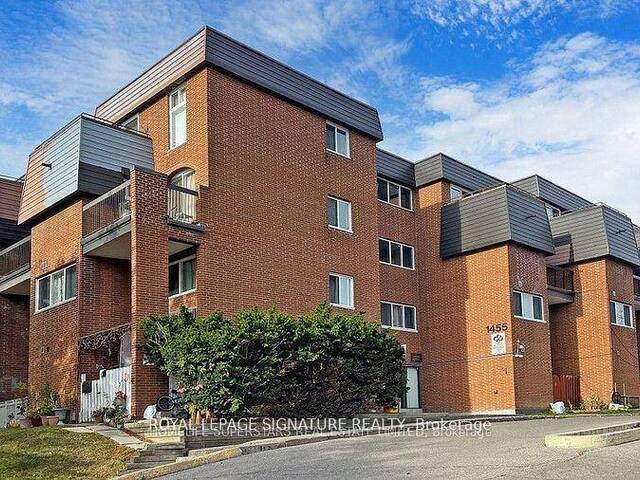 319 - 1455 WILLIAMSPORT DRIVE Mississauga Ontario, L4X 2T5 - 5 Bedrooms Condo For Sale