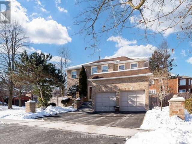 109 TOPHAM CRESCENT Richmond Hill Ontario, L4C 9E9