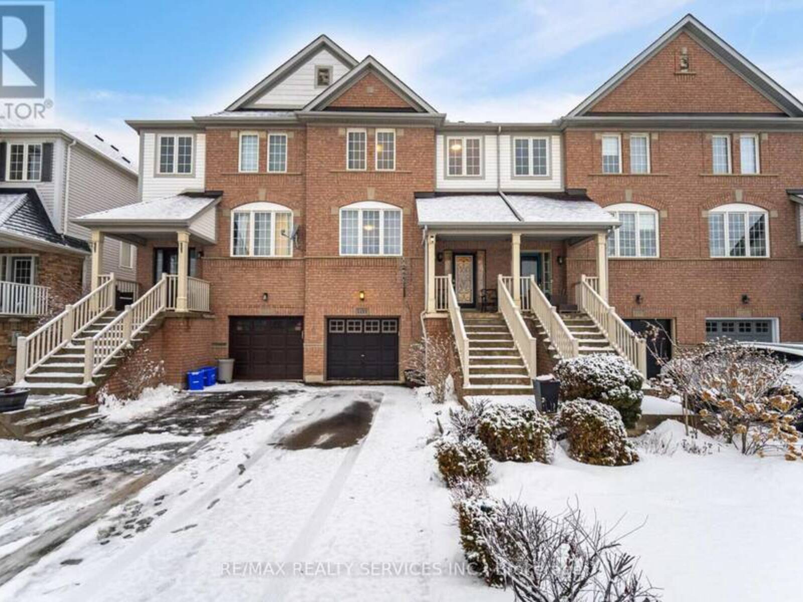 1195 CHAPMAN CRESCENT, Milton, Ontario L9T 0T5