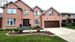 610 STONEBURY CRESCENT | Waterloo Ontario | Slide Image One