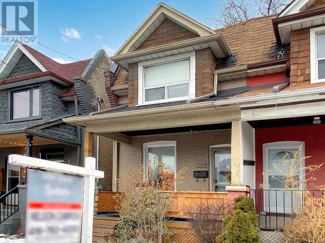 2394 ST CLAIR AVENUE W Toronto Ontario, M6N 1L1