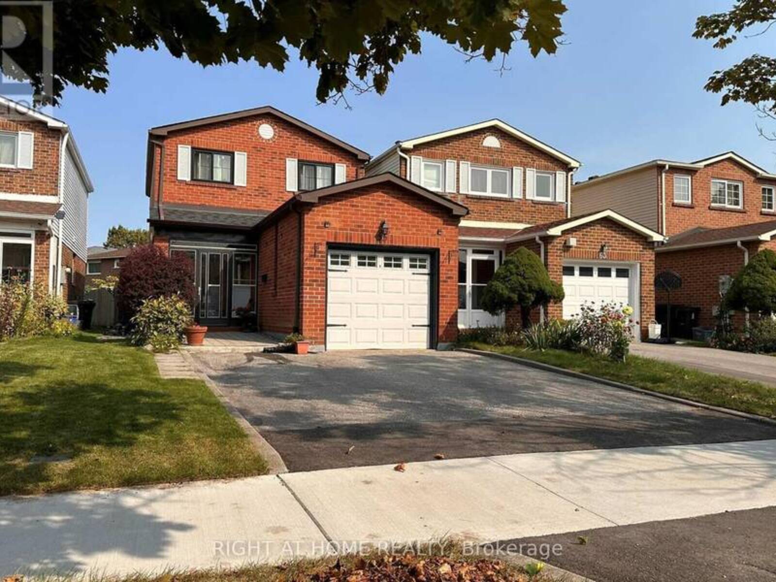 65 LONGSWORD DRIVE, Toronto, Ontario M1V 3A1