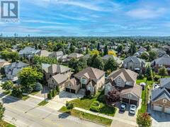 215 THOMSON CREEK BOULEVARD Vaughan Ontario, L4H 1H1