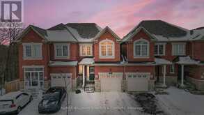 89 COLLIN COURT | Richmond Hill Ontario | Slide Image One