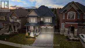 54 PRAIRIE GRASS CRESCENT | East Gwillimbury Ontario | Slide Image Two