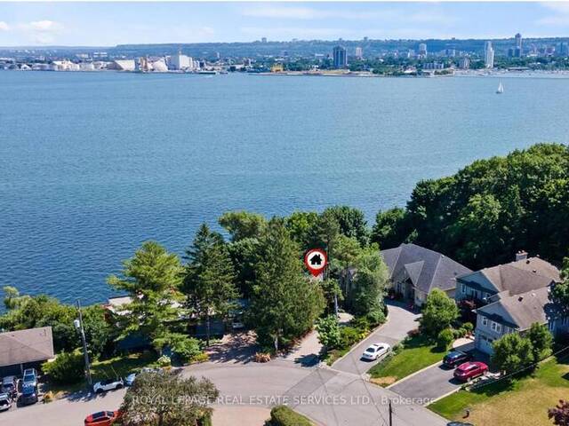 868 DANFORTH PLACE Burlington Ontario, L7T 1S2