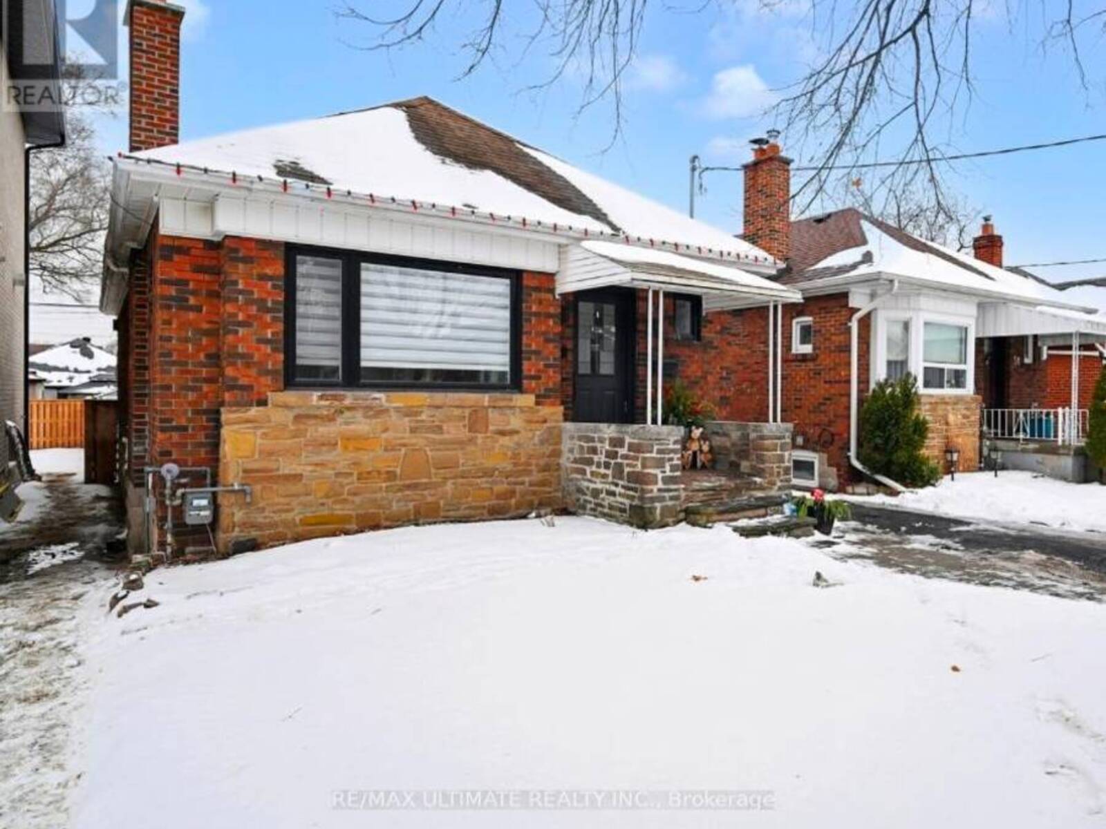 49 DELEMERE AVENUE, Toronto, Ontario M6N 1Z8