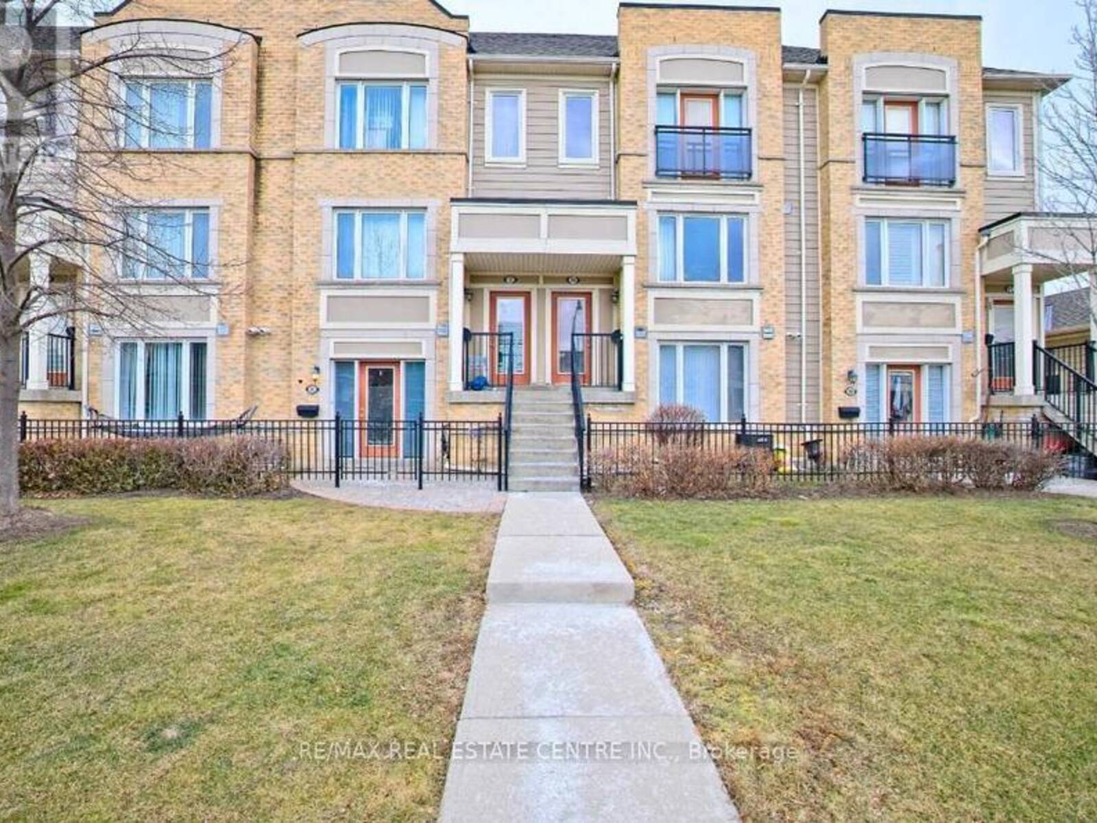 99 - 60 FAIRWOOD CIRCLE, Brampton, Ontario L6R 0Y6