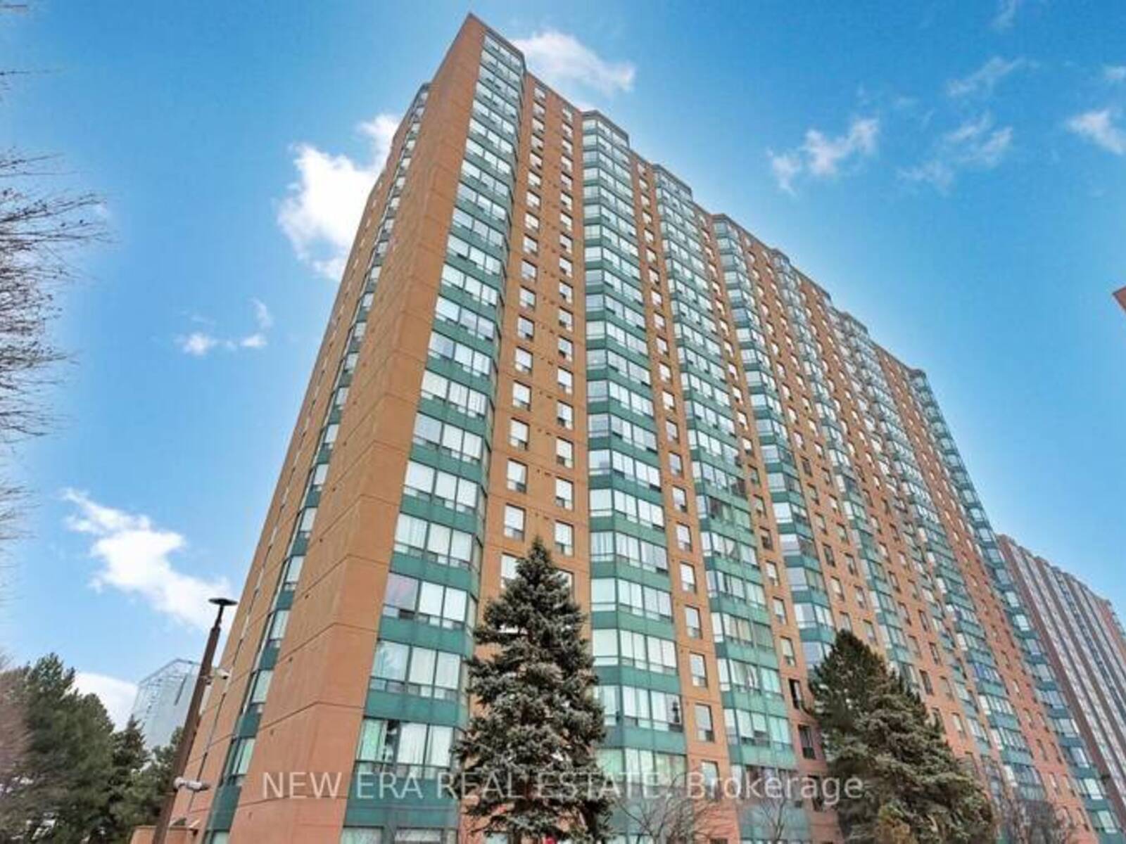 1014 - 135 HILLCREST AVENUE, Mississauga, Ontario L5B 4B1