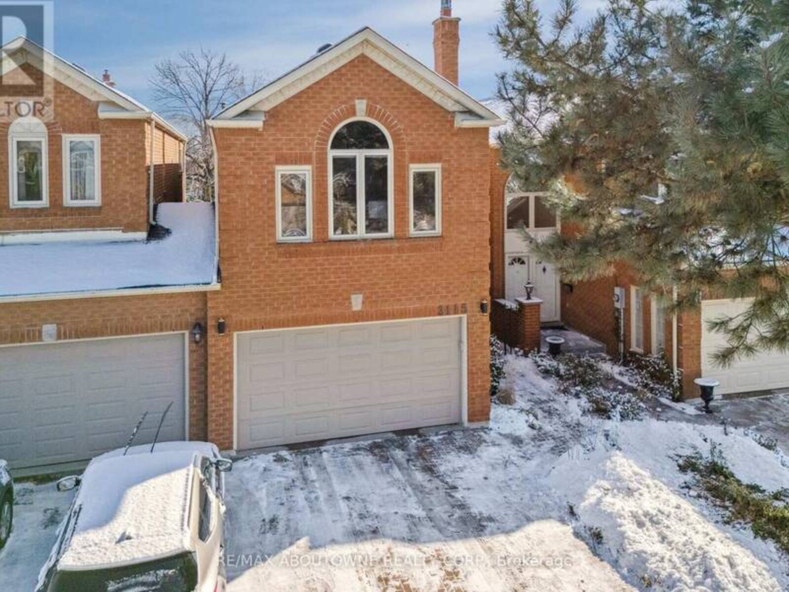 2115 BLACKSMITH LANE, Oakville, Ontario L6M 3A4