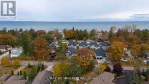 75 OLD MOSLEY STREET | Wasaga Beach Ontario | Slide Image Six