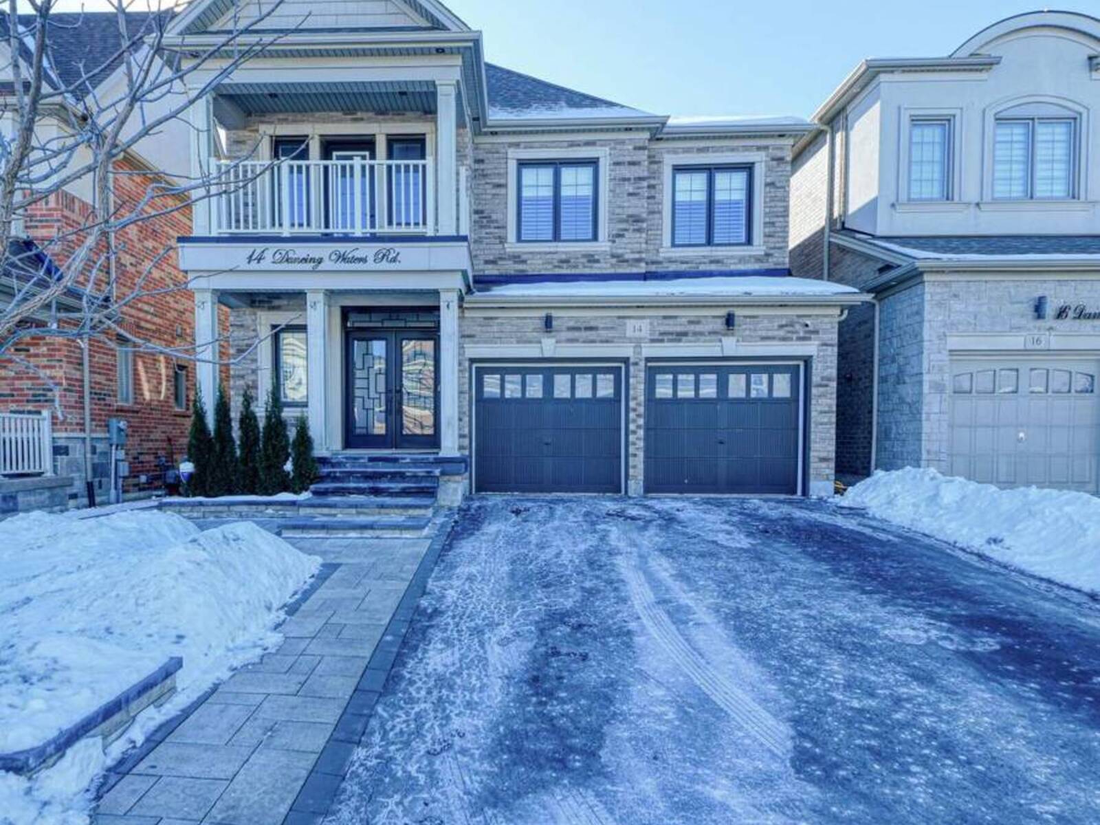 14 DANCING WATERS ROAD, Brampton, Ontario L6Y 6B5