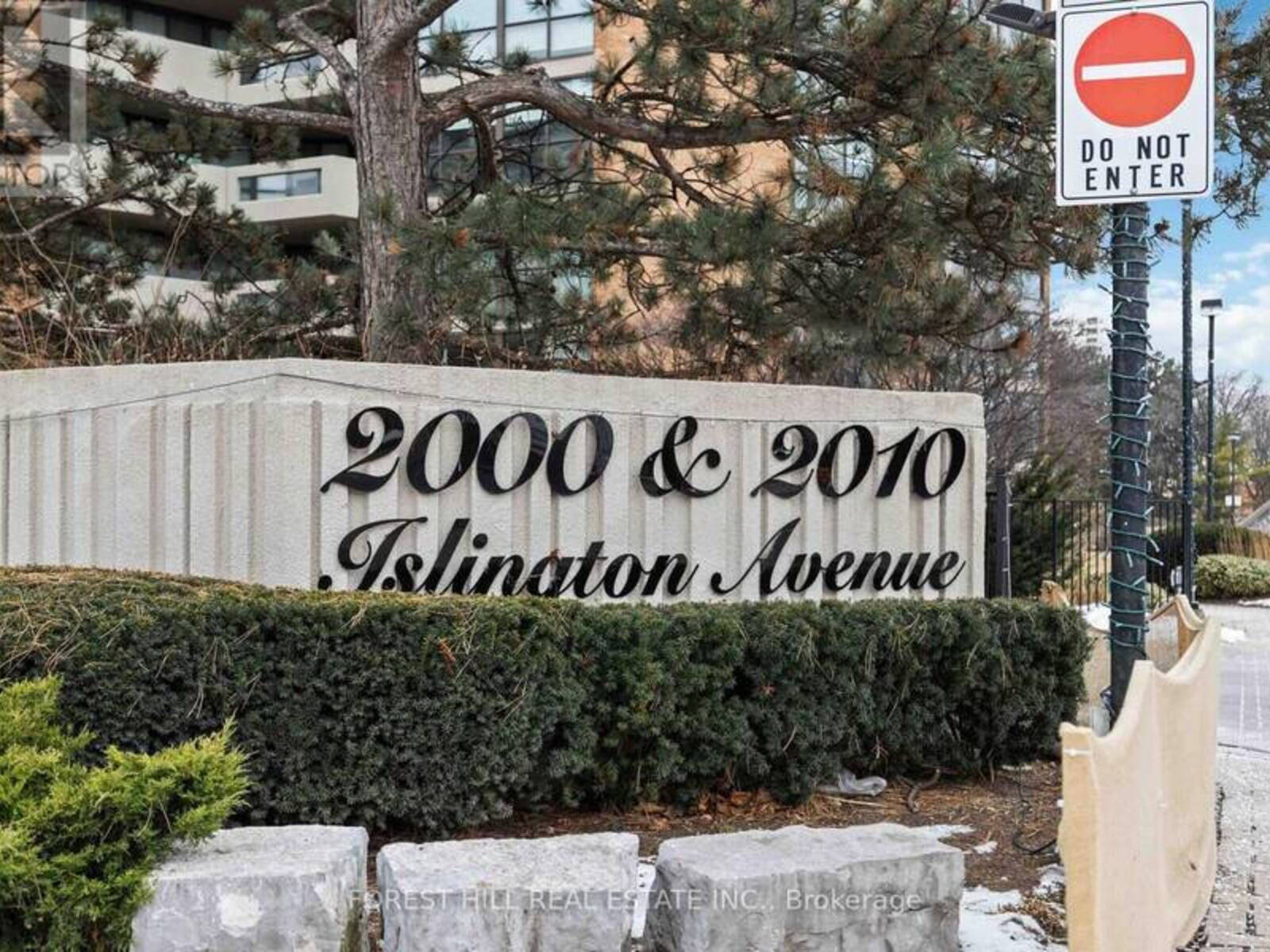 1101 - 2010 ISLINGTON AVENUE, Toronto, Ontario M9P 3S8