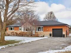 18 ALDERSON DRIVE Hamilton Ontario, L9B 1G2