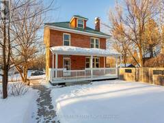 24 PENETANG STREET Barrie Ontario, L4M 1V6