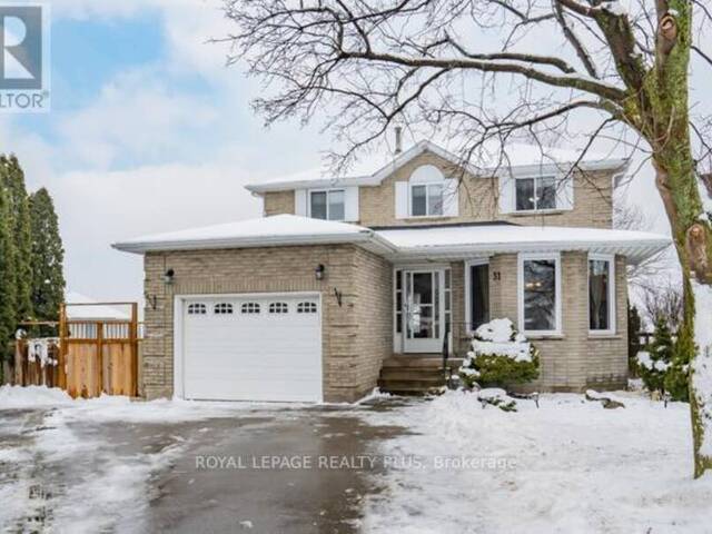 31 SERAFINO COURT Hamilton Ontario, L9B 1X3