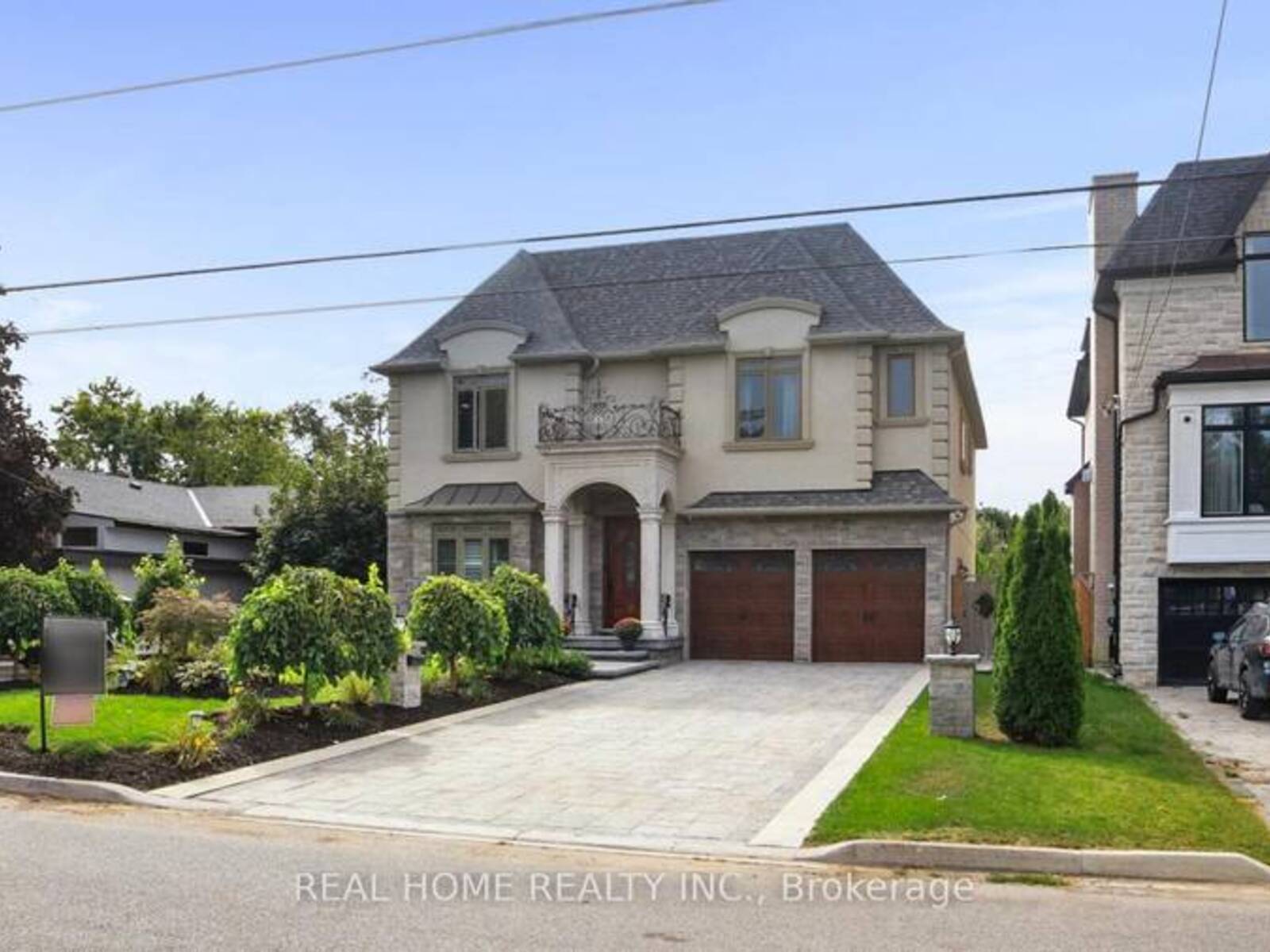 374 ELMWOOD AVENUE, Richmond Hill, Ontario L4C 1M1