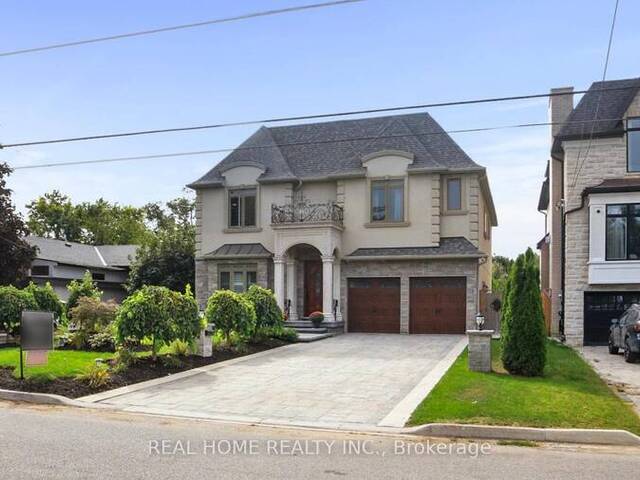 374 ELMWOOD AVENUE Richmond Hill Ontario, L4C 1M1