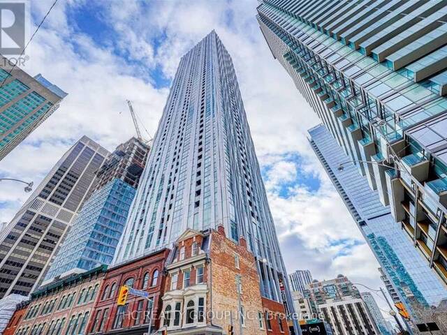 4812 - 1 YORKVILLE AVENUE Toronto Ontario, M4W 0B1