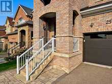 25 D'EVA DRIVE | Vaughan Ontario | Slide Image Four