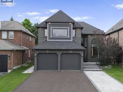 443 SILKEN LAUMANN DRIVE Newmarket Ontario, L3X 2H9