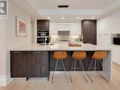 206 - 3 SOUTHVALE DRIVE Toronto Ontario, M4G 1G1