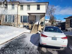 16 SHARON COURT Brampton Ontario, L6W 3B7