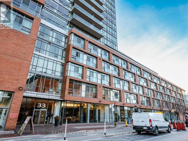 2105 - 33 MILL STREET Toronto Ontario, M5A 3R3