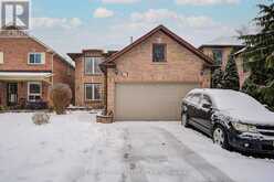 17 BRIGHTLY DRIVE | Ajax Ontario | Slide Image Two