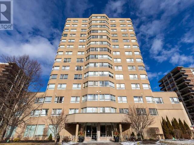 604 - 4 PARK VISTA DRIVE Toronto Ontario, M4B 3M8 - 1 Bedroom Condo For Sale