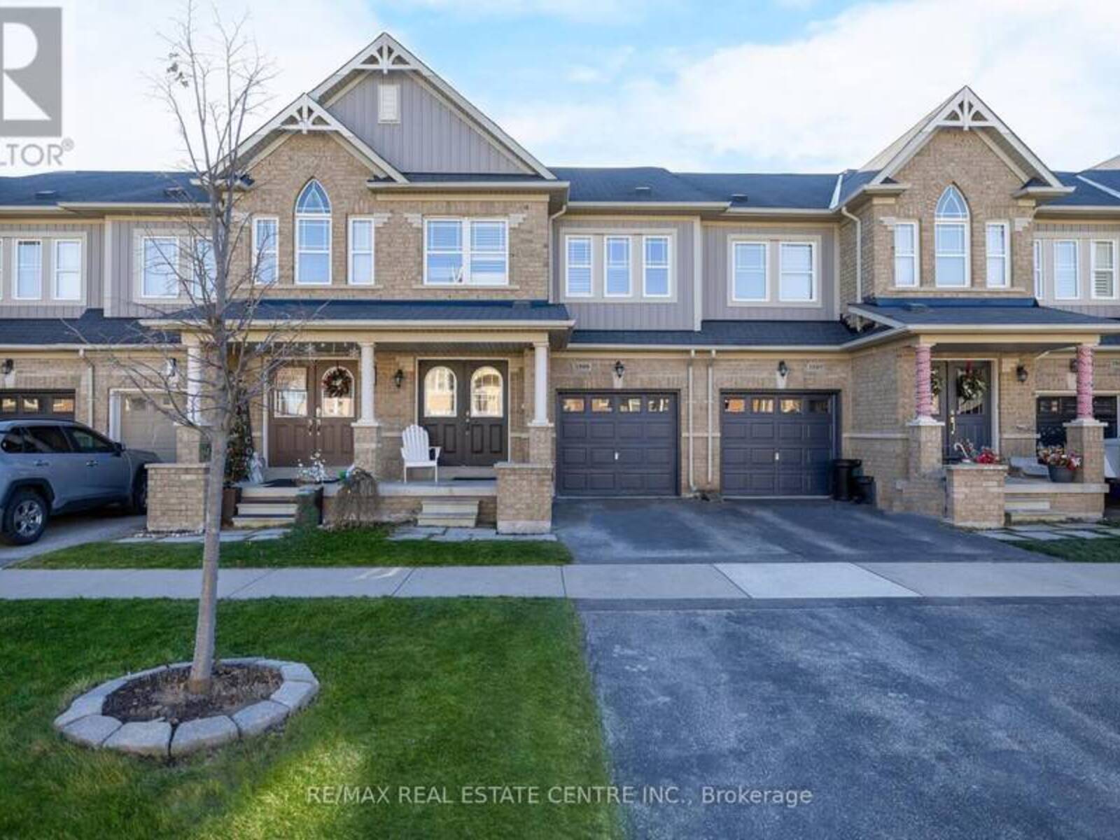 1395 COSTIGAN ROAD, Milton, Ontario L9T 0Y7