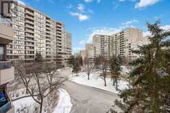 412 - 81 TOWNSGATE DRIVE | Vaughan Ontario | Slide Image Twenty