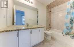 29 THOMAS HOPE LANE | Markham Ontario | Slide Image Nine